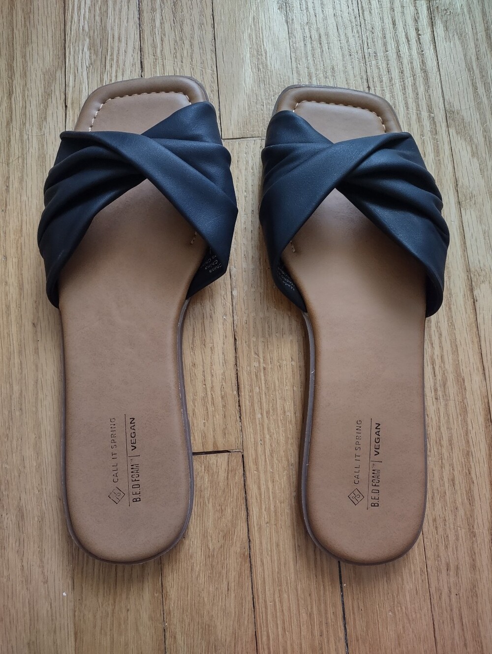 Call It Spring Black Crisscross Vegan Slide Sandals Size 7.5